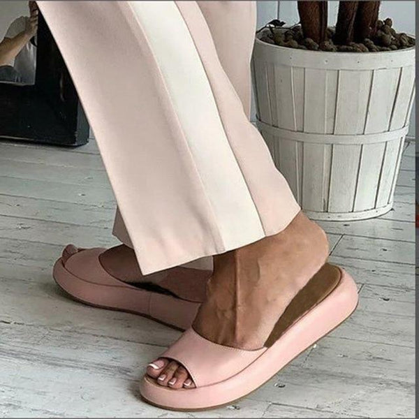 Jacinta - Retro Low Platform Sandals