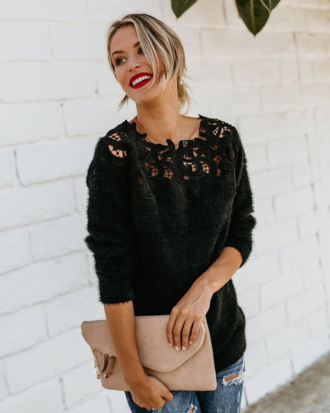 Elliana - Floral Lace Detail Pullover