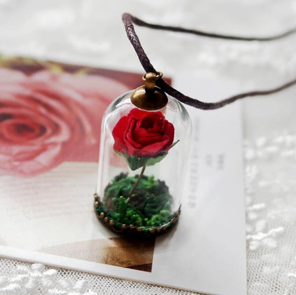 Forever Beauty - Rose Necklace